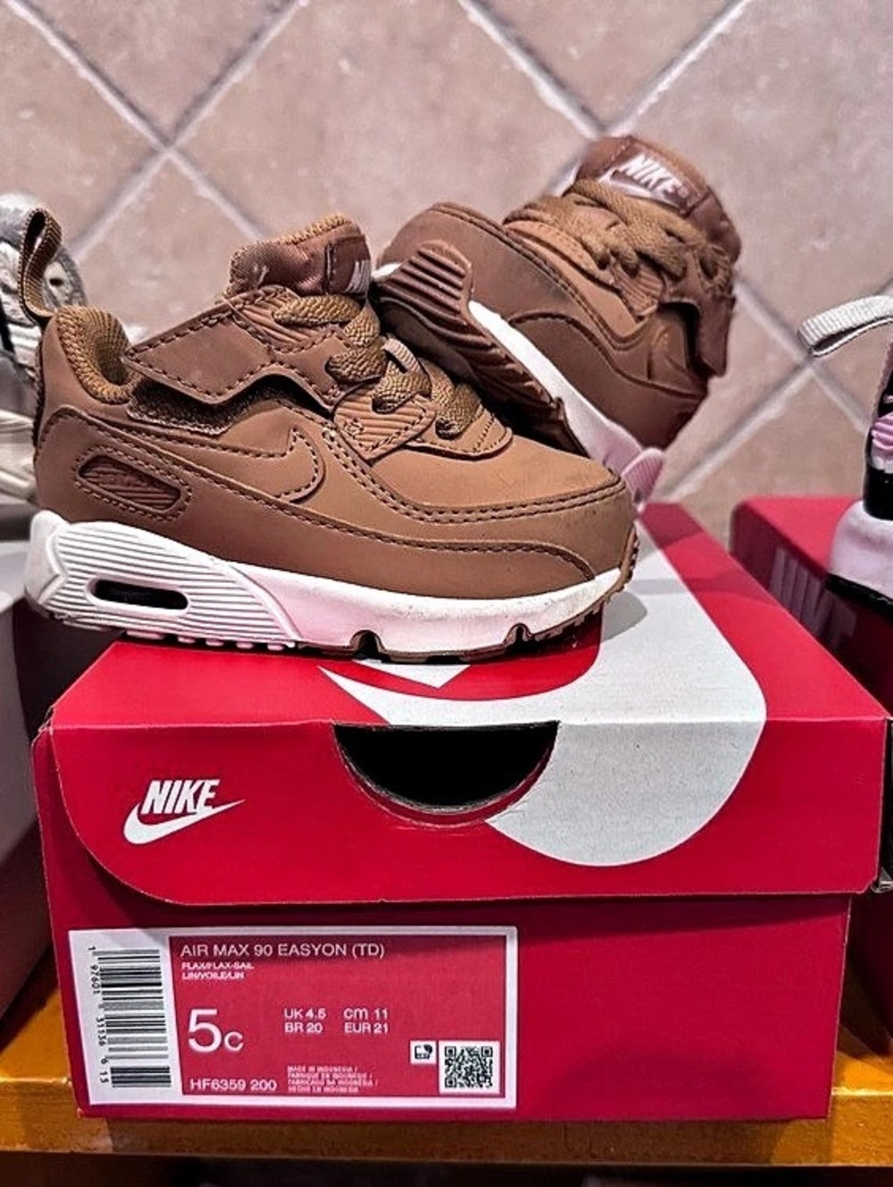 Nike Air Max 90 EasyOn Girls 5C Brown & Pink Like New